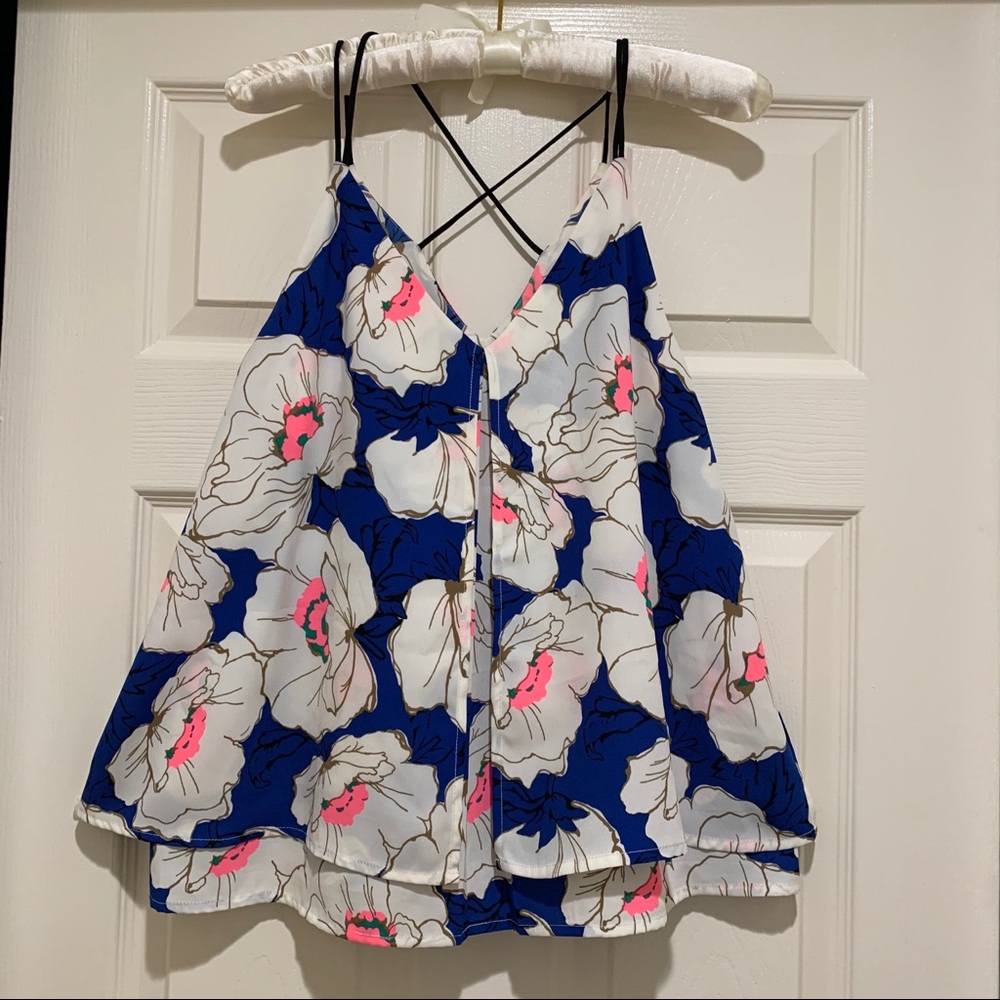 Flower Patterned Swing Top